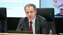 Вячеслав Гладков заслушал доклад о реализации проекта агроклассов в Белгородской области