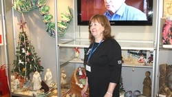 Выставка игрушек военного детства открылась в старооскольском краеведческом музее