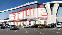 Власти Белгородской области разрешили открыть магазины и рынки в выходные дни