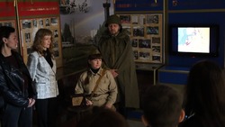 Экскурсия «Огни Победы» прошла в старооскольском краеведческом музее
