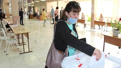 Старооскольцы приступили к голосованию на выборах депутатов областной Думы