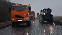 Подрядчик приступил к ремонту трассы между старооскольскими сёлами Потудань и Роговатое