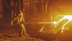 Металлоинвест проведет второе в 2022 году повышение доходов сотрудников