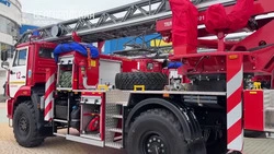 Вячеслав Гладков рассказал о передаче новой спецтехники белгородским пожарным