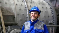 Машинист мельниц Владимир Пильгуй рассказал о своей работе на Стойленском ГОКе