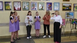 Выставка юной художницы Евы Ларионовой открылась в Старом Осколе