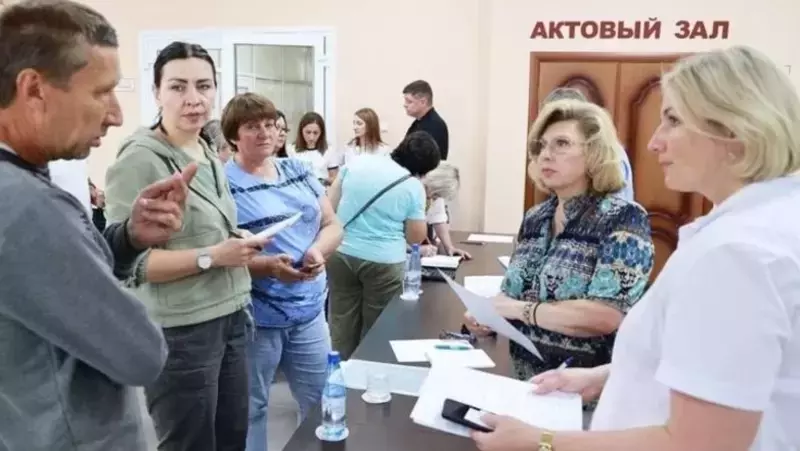 Вячеслав Гладков рассказал о поступлений 3 тыс. обращений в рамках работы правового поезда