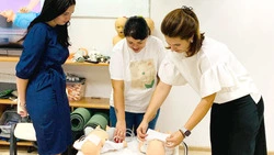 ОМК помогла организовать курсы по оказанию первой помощи детям