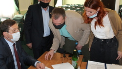 Глава администрации Старооскольского городского округа провёл приём в селе Незнамово