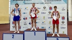 Старооскольский батутист стал обладателем двух медалей