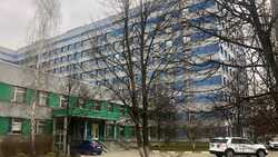 Старооскольская больница Святителя Луки Крымского получила помощь от депутатов облдумы