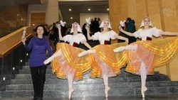 Металлоинвест оплатил поездку юных балерин на международный конкурс