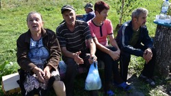 Жители хутора Менжулюк Старооскольского горокруга попросили власти построить два километра дороги