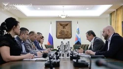 Вячеслав Гладков провёл встречу с руководителями крупнейших сельскохозяйственных предприятий области
