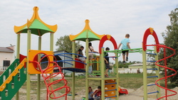 Власти региона выделят средства на детскую площадку в Озёрках Старооскольского округа