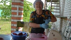 Жительница старооскольского села Прокудино отправила сушёные овощи участникам СВО