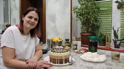 Мать пятерых детей из Старого Оскола получила заслуженную награду