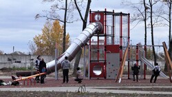 Детская игровая площадка появилась в старооскольском парке