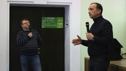 Владимир Жданов провёл встречу с жителями старооскольского района ИЖС «Строитель»