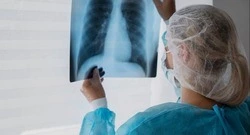 Чем может быть опасен кашель? Об этом мы поговорили с белгородским врачом Алексеем Воротниковым