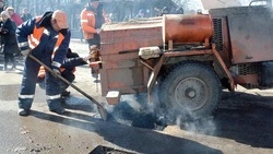 Ямочный ремонт дорог стартовал в Старом Осколе