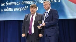 Лауреаты ежегодной премии имени А.А. Угарова получили заслуженные награды