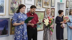 Выставка педагогов-художников «Весна–2023» стартовала в старооскольской детской художественной школе