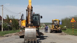 Строители продолжили ремонт дорог в Старооскольском округе