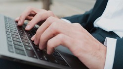 Социологическое агентство «Вебер» проанализировало мнение россиян об использовании интернета