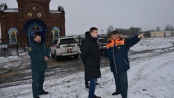 Глава администрации Старооскольского округа провёл выездной приём по личным вопросам в Дмитриевке