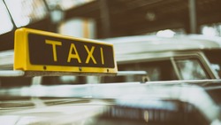 Власти начали опрос о качестве услуг такси в Белгородской области