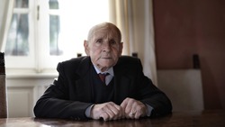 Белгородские медики призвали на время ограничить посещения родных в доме престарелых