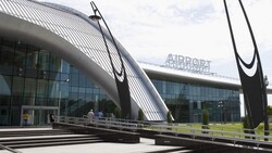 Департамент строительства и транспорта запустил отбор авиакомпаний для полётов в Минводы