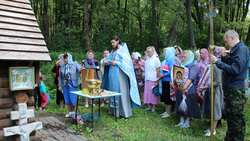 Верующие села Обуховка совершили крестный ход на Бабанинский родник