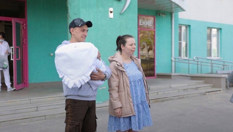 Андрей Чесноков сообщил о рождении 500-го малыша в Старооскольском городском округе