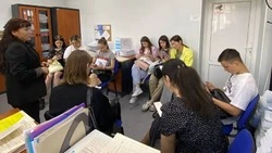 Старооскольские подростки смогут трудоустроиться этим летом