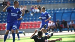 Футбольная команда «Металлург-Оскол» разгромила гостей из Курска со счётом 10:0