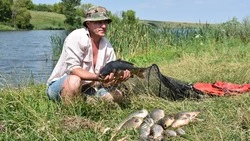 Старооскольцы отметили День рыбака на водоёмах округа