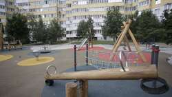 Вячеслав Гладков поручил выделить допсредства на строительство детских игровых площадок