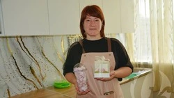 Оскольчанка оборудовала кондитерский цех благодаря соцконтракту