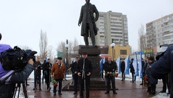 Старооскольцы почтили память Алексея Угарова