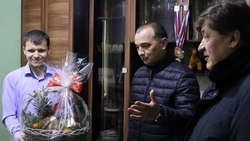 Владимир Жданов и Юрий Клепиков исполнили мечты юных старооскольцев