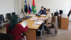 Глава муниципалитета Андрей Чесноков провёл приём старооскольцев по личным вопросам