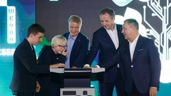 Вячеслав Гладков и Герман Греф открыли «Школу 21»