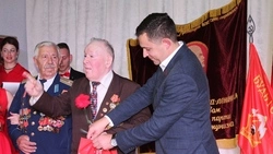 Коммунисты Старого Оскола отметили 102-годовщину революции