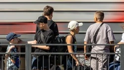 Около 6 млн российских школьников отдохнут в лагерях этим летом