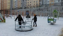 Подпорная стена и детские площадки обновились в квартале Старая Мельница Старого Оскола