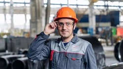 Белгородские сотрудники «ОМК Энергомаш» получат новую премию за стаж 