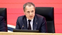 Вячеслав Гладков анонсировал запуск чат-бота «Рядом» для помощи несовершеннолетним белгородцам
