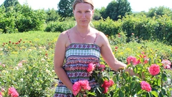 Зинаида Кузьмина вырастила шикарные клумбы